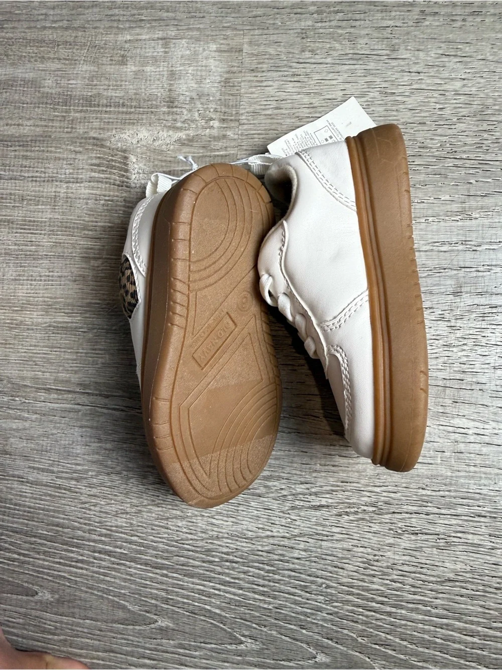 Old Navy Cream and Gum Sole Kids Sneakers